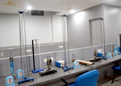 computer lab for english medium school